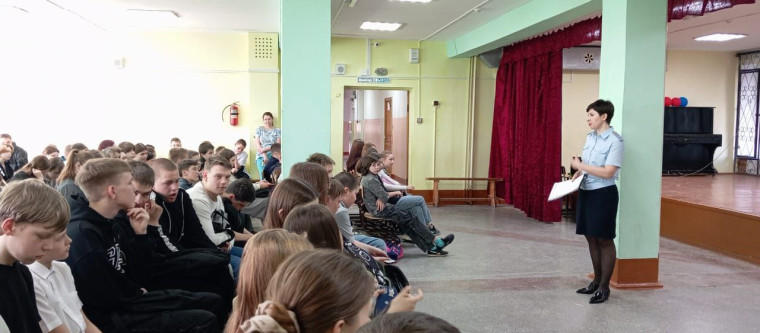 Встреча обучающихся с инспектором ПДН.